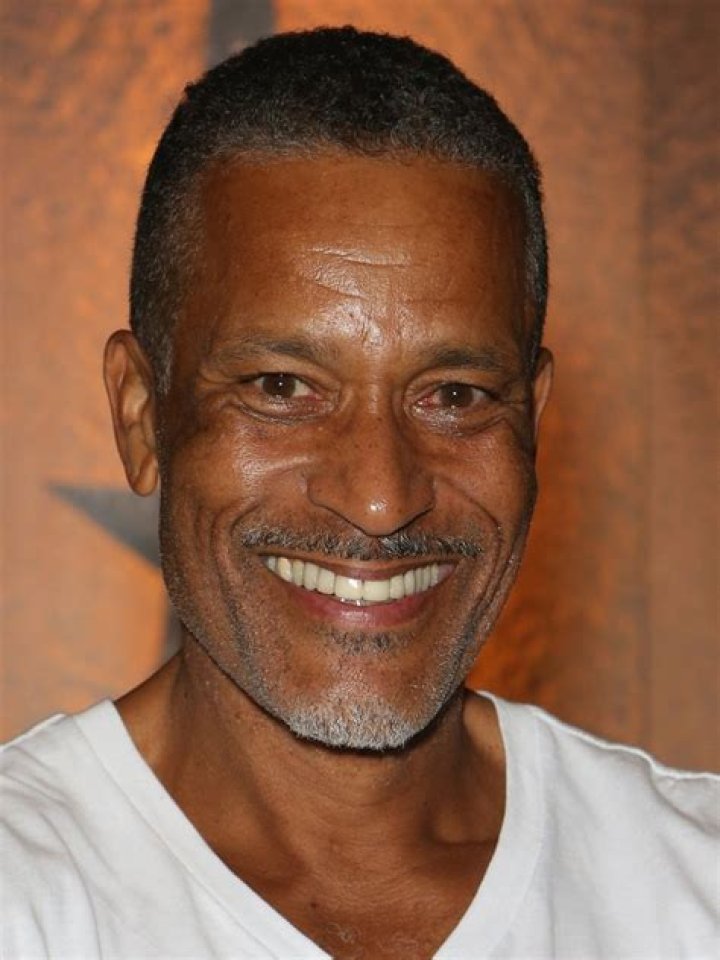 Phil Morris Phil Morris