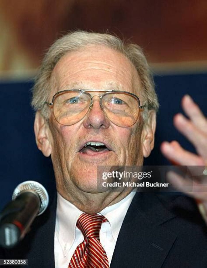 Tom Kennedy Tom Kennedy